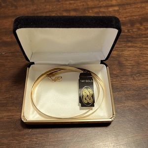 DURAGOLD 14k gold thin Herringbone (18”)